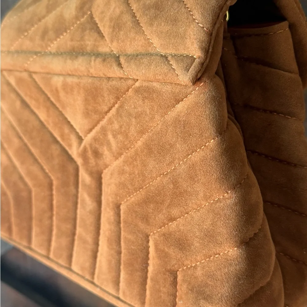Brown Tan Quilted Shoulder Bag with Gold Chain - Picture 11 of 14